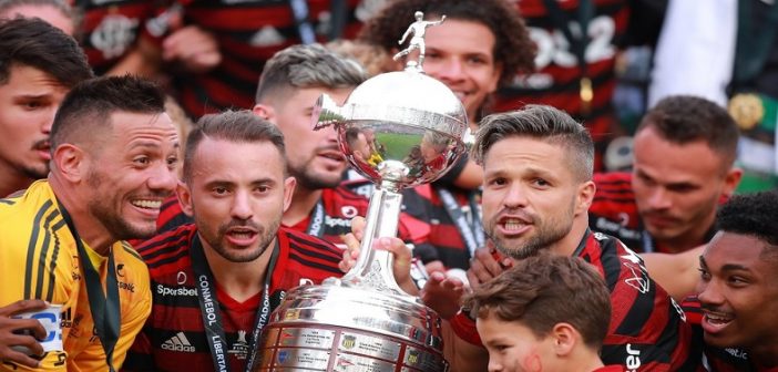 Sem jogar, Flamengo é campeão brasileiro 23 horas após vencer Libertadores